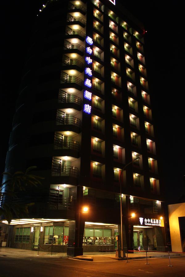 ホテル マンション デシン – ピンチュン ビルディング 台中市 エクステリア 写真